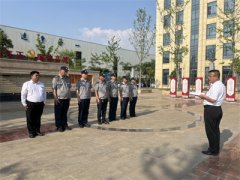 <b>以练备战 守护安全 ——湖北领威保安服务有限公</b>