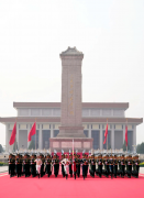 致敬荣光，守护同行！湖北领威保安公司组织员